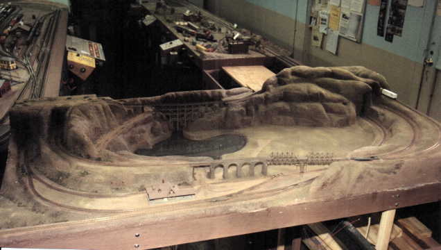 N Show Layout